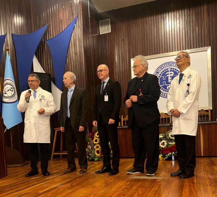 Hospital Universitario de Caracas celebra su 69 aniversario